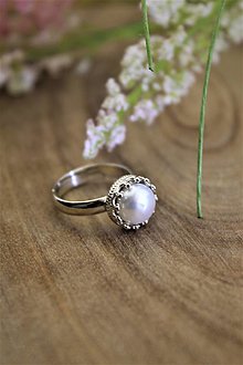 Prstene - strieborný prsteň s perlou - 12907911_