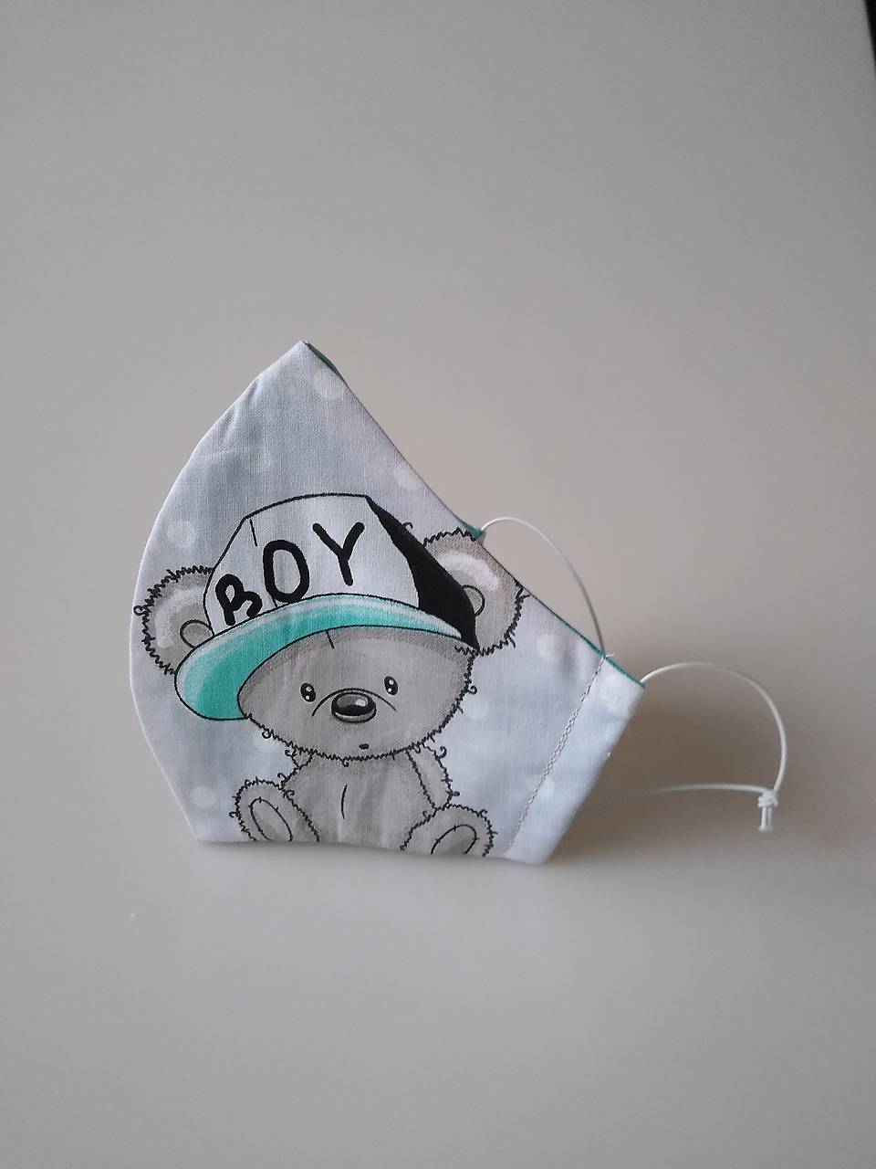 Dizajnové rúško macko boy šedé tvarované dvojvrstvové
