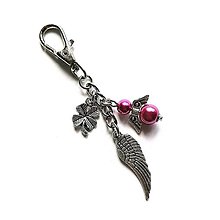 Kľúčenky - Kľúčenka "krídlo" s anjelikom (ružovofialová) - 12920015_
