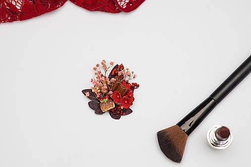 Kvetinová brošňa "sladké pokušenie"- valentínska edícia