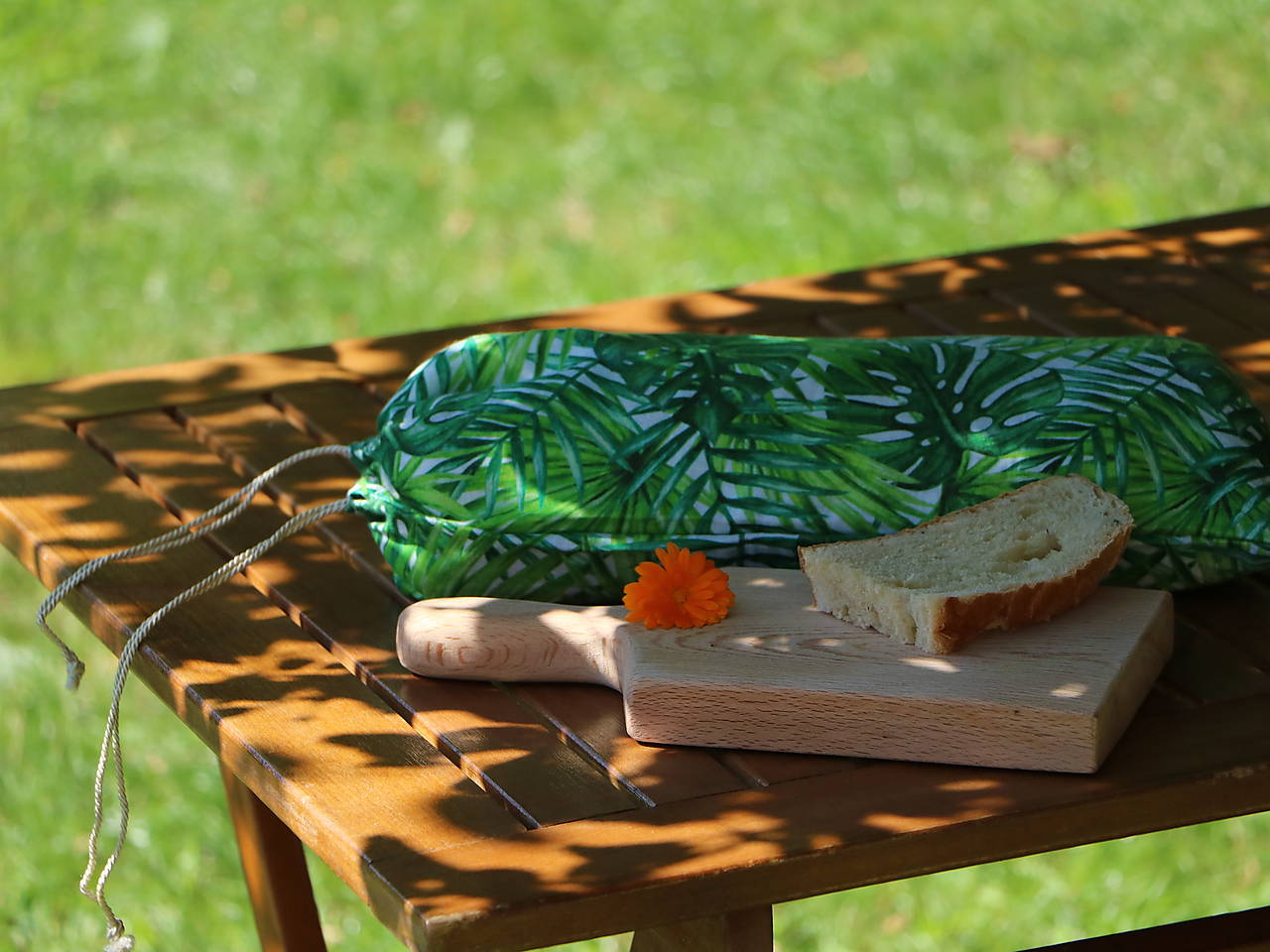 Ľanové vrecko na chlieb tropické listy