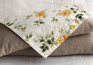 Úžitkový textil - FILKI návliečka na šupkový vankúš dĺžky 30 cm (žlté ruže na smotanovej) - 12926458_