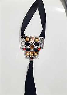 Náhrdelníky - ručne šitý čierny náhrdelník - 12934350_