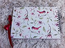 Papiernictvo - Uni album + pohľadnica ZADARMO (Vtáčik) - 12936738_