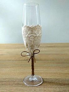 Nádoby - Jutové svadobné poháre s béžovou čipkou - 12938900_