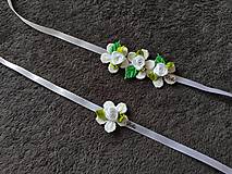 Náramky - Greenery kvetinové náramky pre svadobné družičky  (s jedným kvietkom) - 12937636_