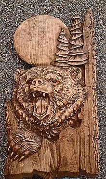 Dekorácie - Drevorezba Medveď a mesiac - 12942861_