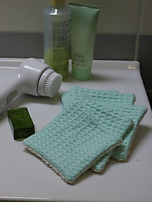 Úžitkový textil - Odličovacie tampóny mätovo zelené 1ks - 12945741_