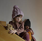 Detské čiapky - Veľká s bambuľkou...púdrová - 12949880_