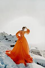 Šaty - Oranžové šifónové šaty Očovianka - 12956153_