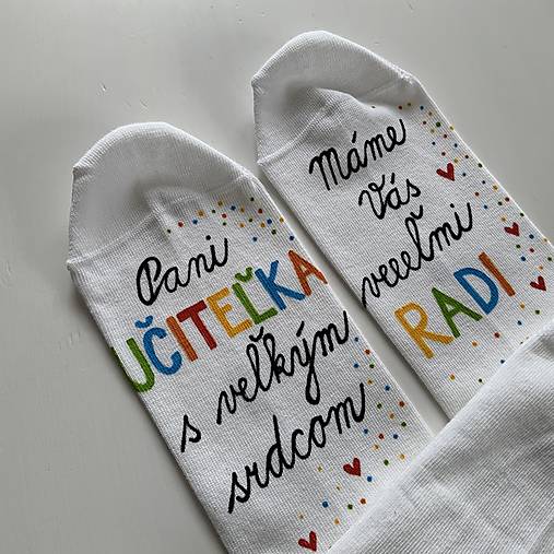 Maľované ponožky pre PANI UČITEĽKU (S veľkým srdcom)