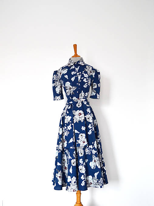  - Kvetované ľanovo-viskózové šaty s kruhovou sukňou  - 12962463_