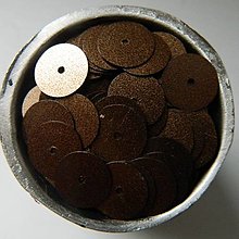 Iný materiál - Flitre hladké 10mm bronzové kovový vzhľad - 12976088_