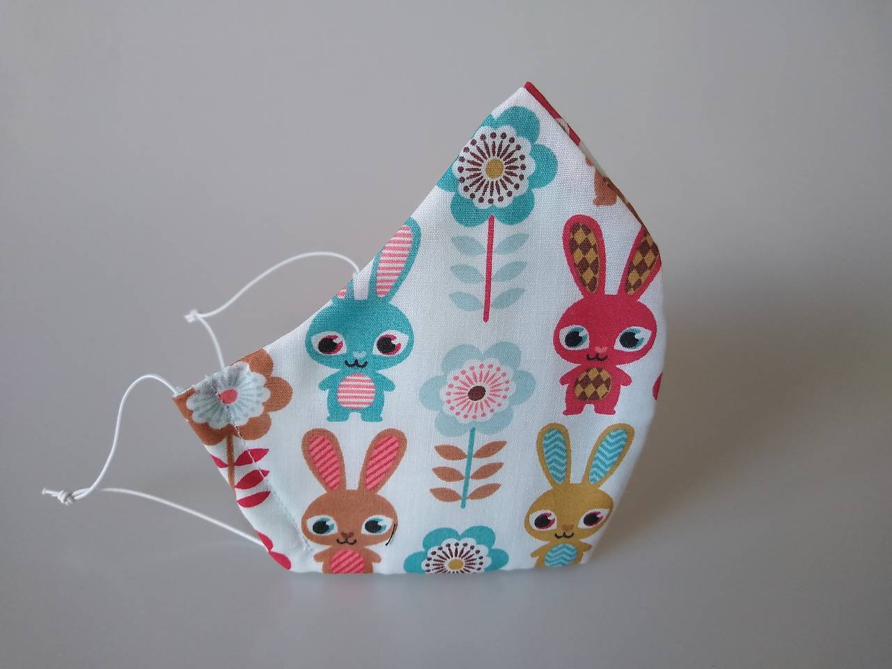 Dizajnové rúško zajkovia tvarované dvojvrstvové