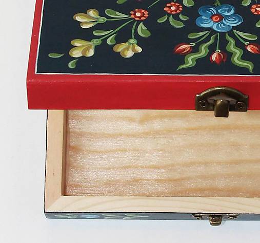 Ručne maľovaná šperkovnica Anna Hindeloopen (V2.5 cm, D14 cm, Š14 cm)