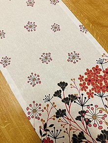 Úžitkový textil - Štóla -  kvety na smotane - 12984946_