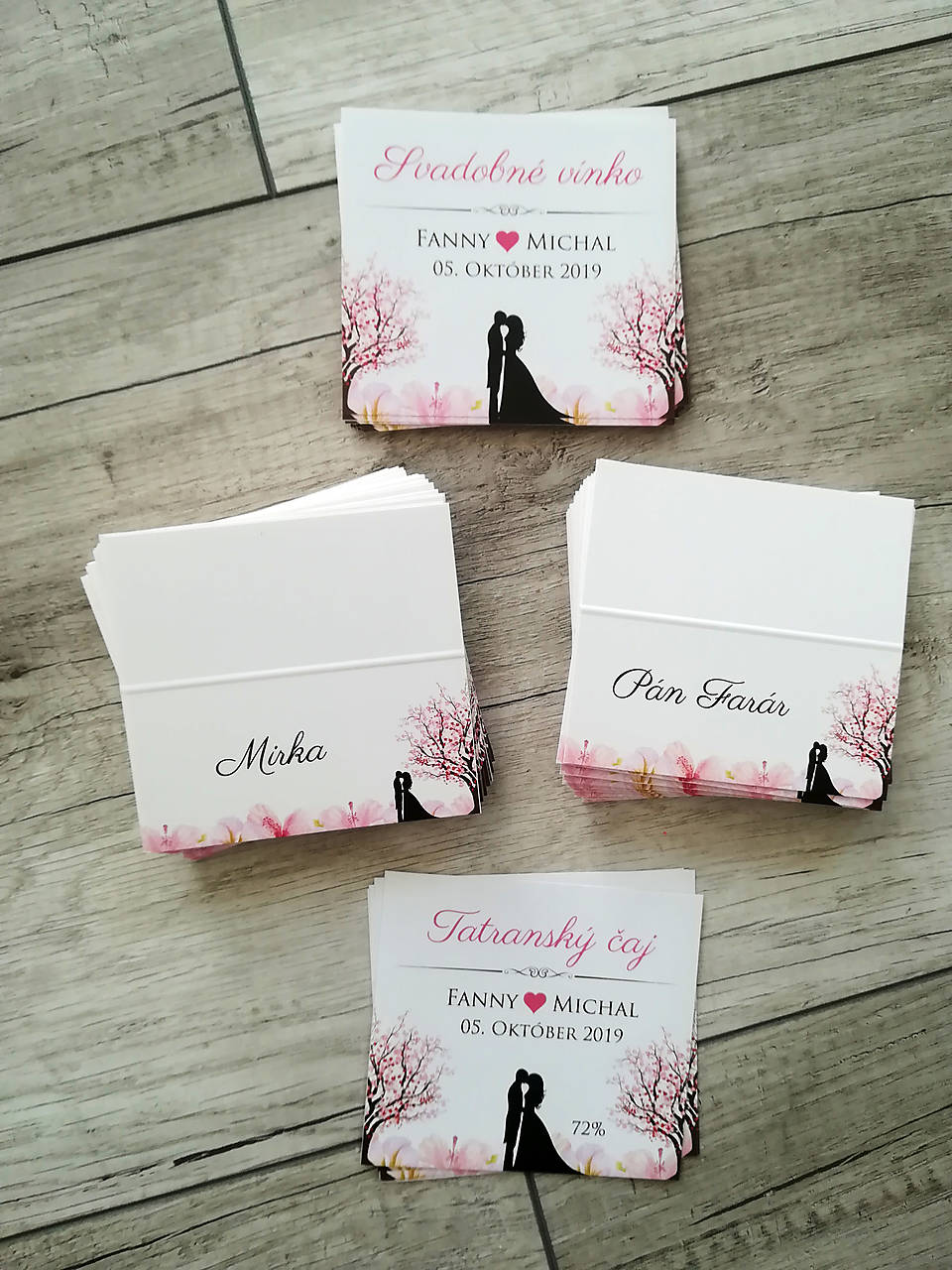 Svadobné menovky "príbeh lásky" skladacie