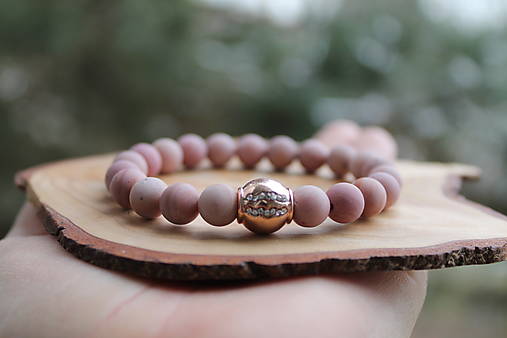 VODNÁR _Rose_BlackLUX