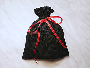 Úžitkový textil - Darčekové zamatové vrecúško, kozmetický sáčok, vrecúško na šperky, - 13032238_