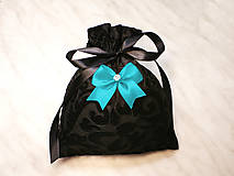 Úžitkový textil - Darčekové zamatové vrecúško čierné s mašličkou , kozmetický sáčok, vrecúško na šperky, - 13037279_