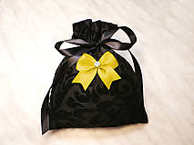 Úžitkový textil - Darčekové zamatové vrecúško čierné s mašličkou , kozmetický sáčok, vrecúško na šperky, - 13037294_