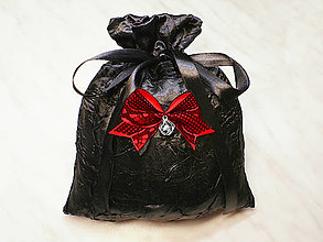 Úžitkový textil - Darčekové saténové vrecúško, kozmetický sáčok, vrecúško na šperky, - 13036138_