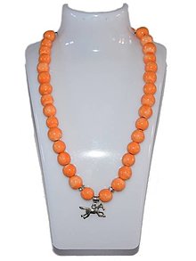Náhrdelníky - Keramický náhrdelník, oranžové korálky, prívesok kôň - 13037658_
