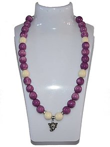 Náhrdelníky - Keramický náhrdelník, fialové a biele korálky, prívesok slon - 13037719_
