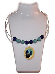 Náhrdelníky - Keramický náhrdelník, obručový, tmavomodré a bledomodré korálky, porcelánový prívesok modré oko - 13040555_