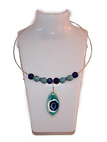 Náhrdelníky - Keramický náhrdelník, obručový, tmavomodré a bledomodré perly, porcelánový prívesok oko - 13040680_