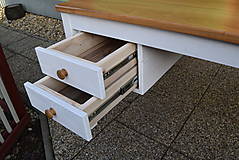 Nábytok - Masívny písací stôl s dvomi šuflíkmi - 13064758_