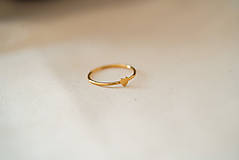 Prstene - Prsteň so symbolom srdca - 13066710_