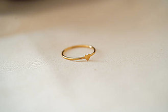 Prstene - Prsteň so symbolom srdca - 13066710_