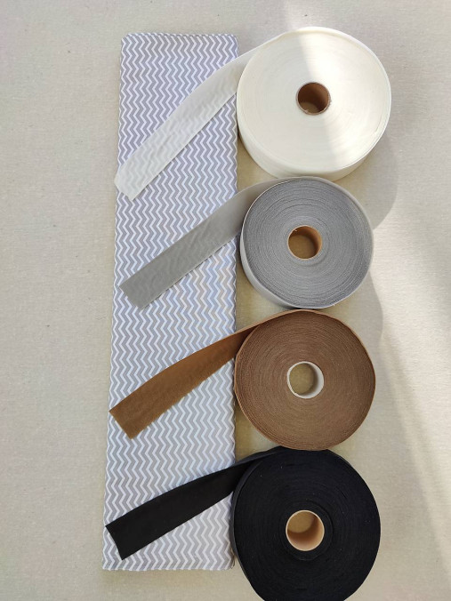 Textil - VLNIENKA Deka / prikrývka 100 % bavlna a 100% Merino top super wash CHEVRON GREY Francúzsko šedý cik cak - 13073503_