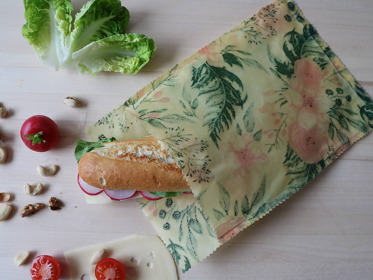 Voskovrecko na desiatu rôzne vzory 25cm x 20cm