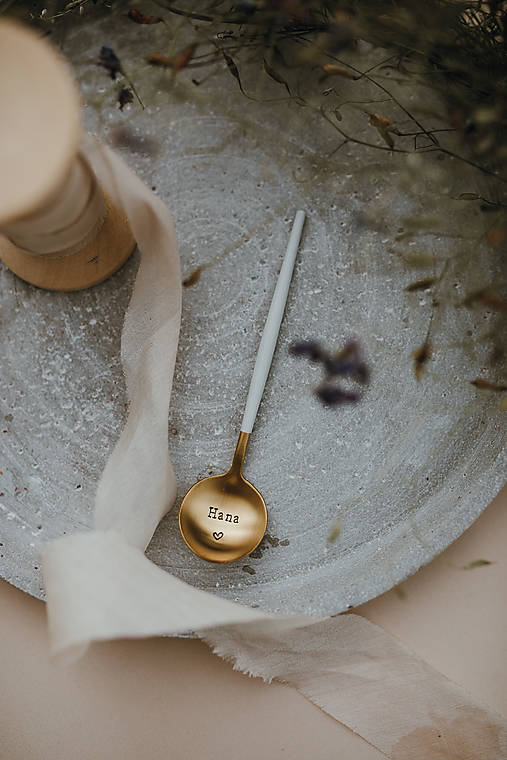 Príbory, varešky, pomôcky - Čajová lyžička/y s farebnou rúčkou (Čajová lyžička 1 kus) - 13083807_