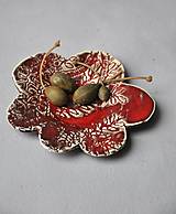 Príbory, varešky, pomôcky - tanierik kvet červený - 13087115_