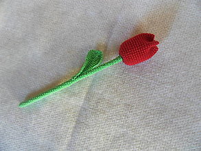 Dekorácie - Háčkovaný tulipán -  darček pre každú ženu - červený - 13094461_