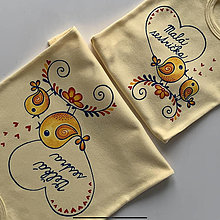 Detské oblečenie - Ľudovoladené maľované tričko a body pre dve sestričky (Žlté  (body + tričko s nariaseným rukávom)) - 13094824_