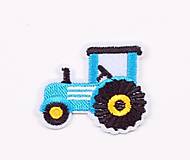 Galantéria - NZ106 Textilná nažehľovačka traktor 5 x 4,5 cm (Modrá) - 13102441_