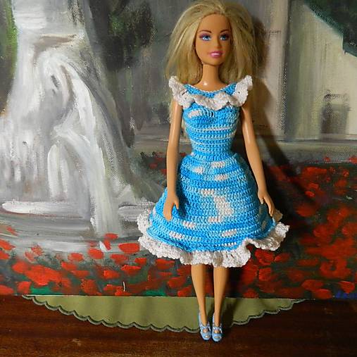 Háčkované šatičky pre Barbie (melírované modrobiele)