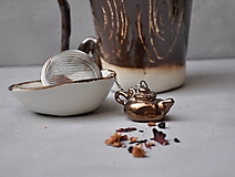 Príbory, varešky, pomôcky - sitko na čaj čajník kovový - 13104153_