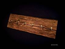 Dekorácie - Vešiak na kľúče-Staré drevo - 13131435_