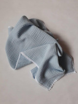 Detský textil - Set pre chlapčeka - fleesová deka, mušelínová plienka, hrkálka - modro biela - 13135342_