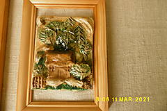 Obrazy - dedinka v drevenom rame,keramika - 13132558_