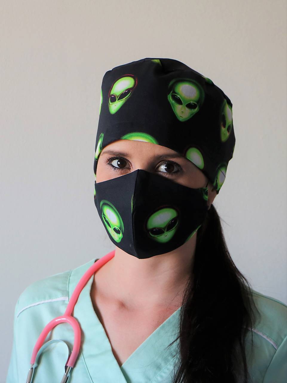 Dizajnová operačná / chirurgická čiapka area 51