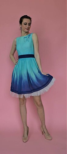 Šaty - Šifónové dúhové šaty s tylovou spodníčkou - 13141651_