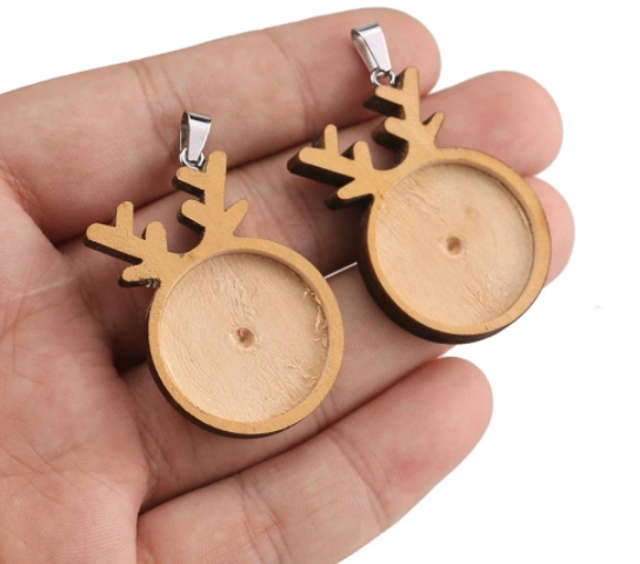 Prívesok jelenček drevený 2,5 cm 