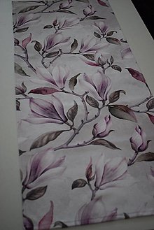 Úžitkový textil - STŘEDOVÝ BĚHOUN .. magnolie - 13176455_