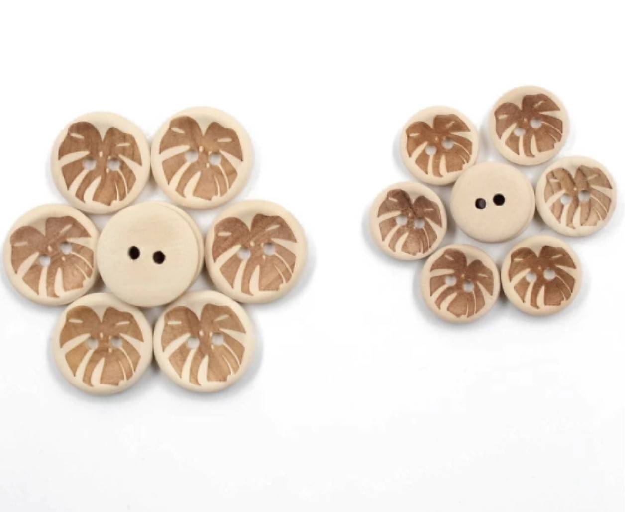 G102 Gombík drevený s listom 